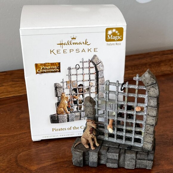 Hallmark Pirates of the Caribbean Magic Ornament 2006 Jack Sparrow Jail NO SOUND - Picture 1 of 17